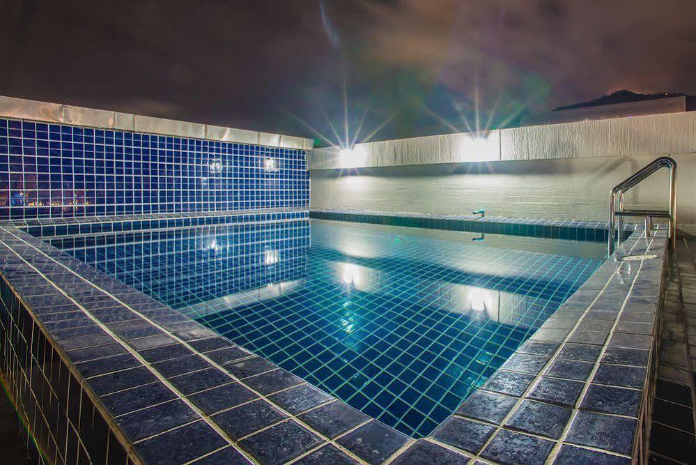 OYO 861 Patong Dynasty Hotel Zewnętrze zdjęcie